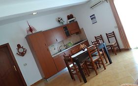 Apartament Gloria&Mitati